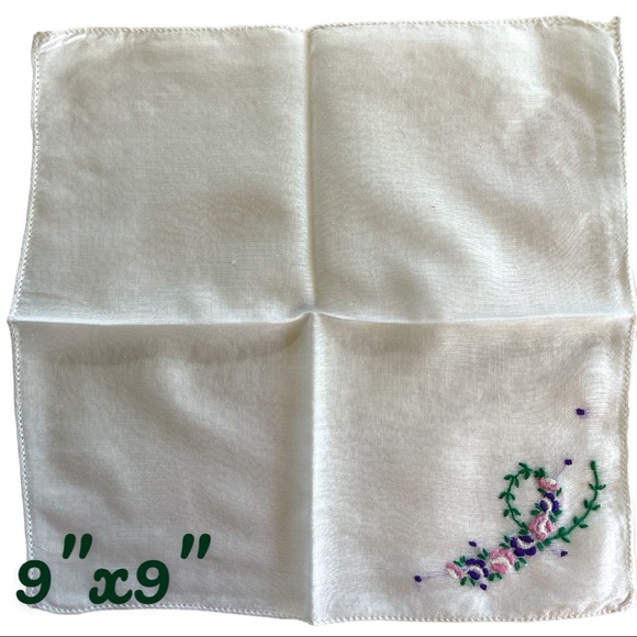 ⭐️Vintage 1950’s⭐️handkerchiefs 3 white cotton handmade embroidery flowers💐 - Picture 5 of 6